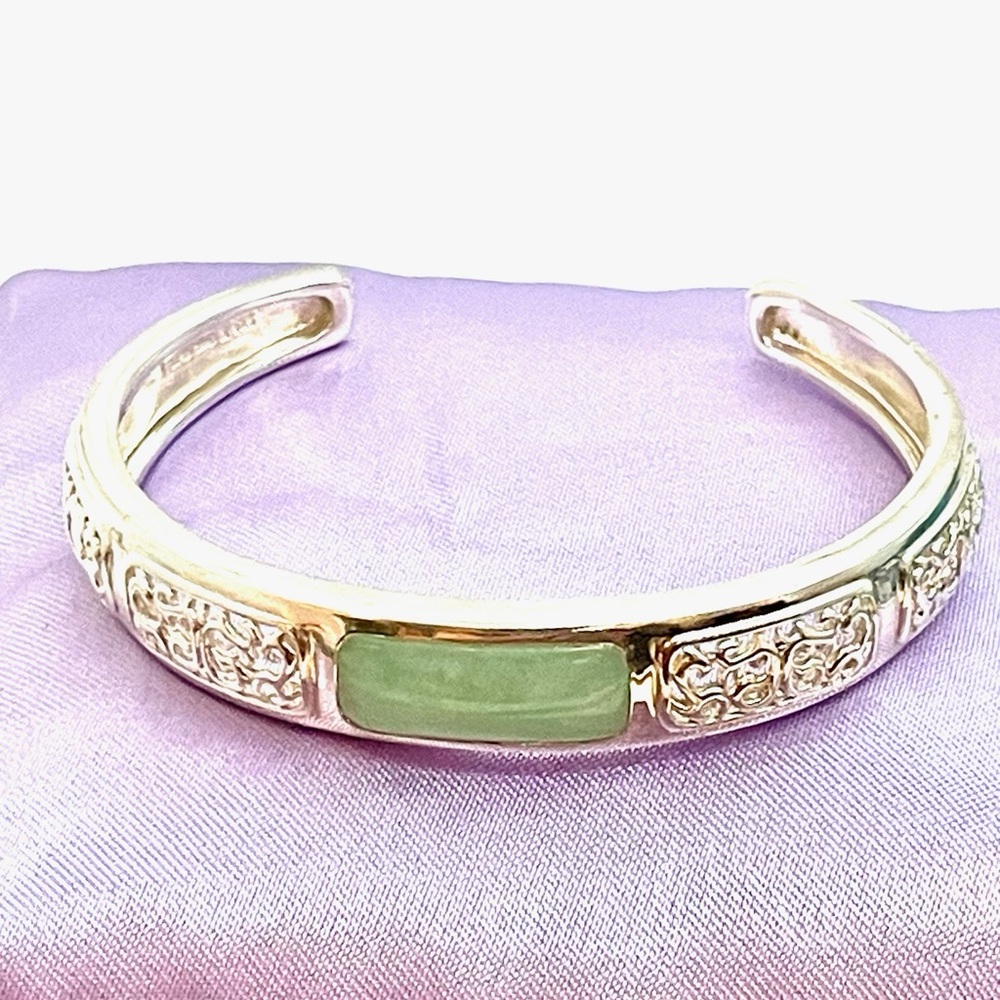 Stunning Sterling Jadeite Cuff Bracelet